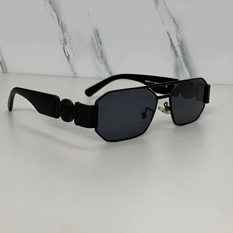 VS Luxury Medallion Metal Frame Sunglass -Black